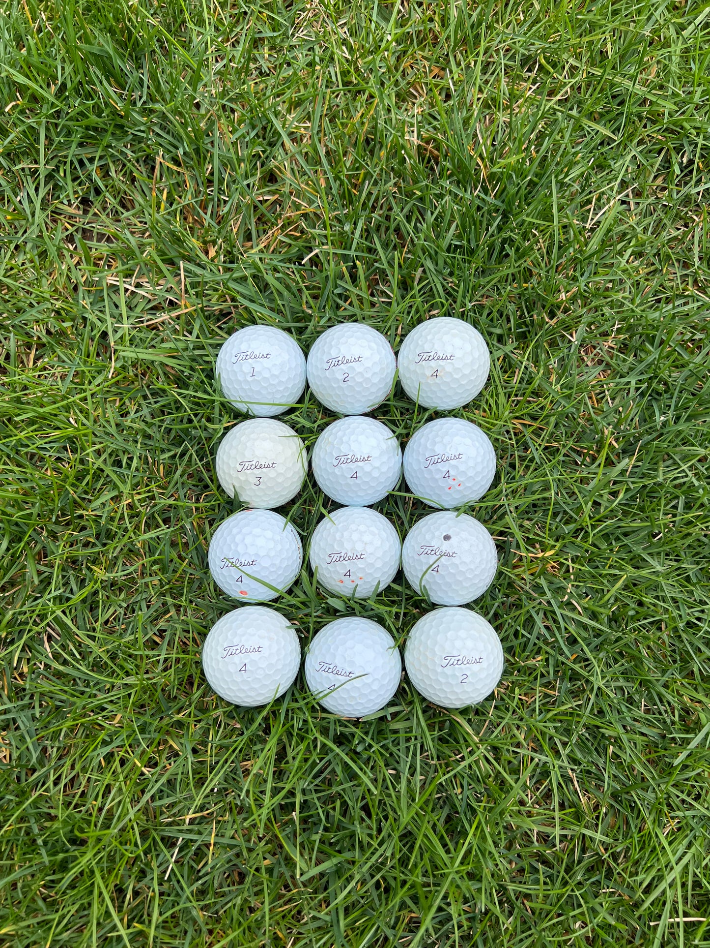 Dozen Titleist AVX